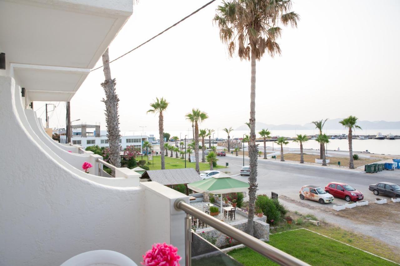 Sea Breeze Hotel Mastihari Exterior photo